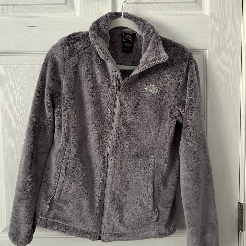 grey women’s north face jacket